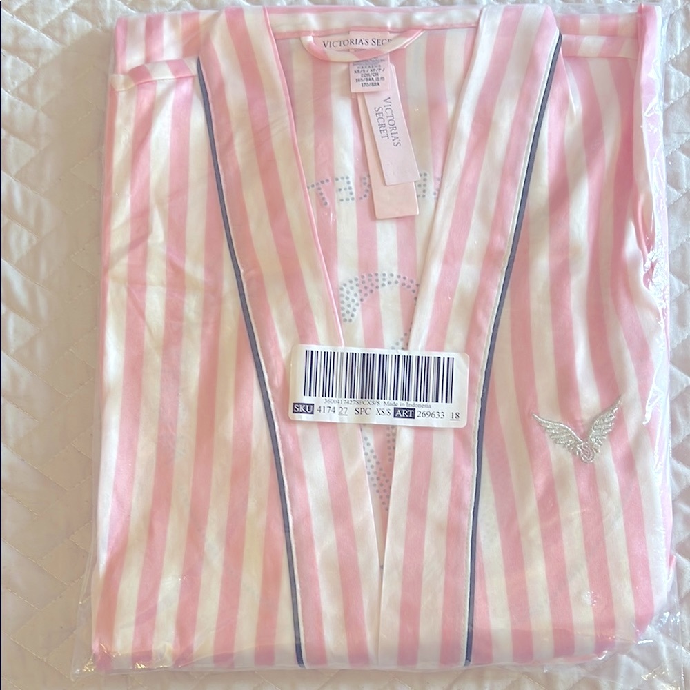 Victoria’s Secret 2024 Fashion Show Robe with Silver Embellishment